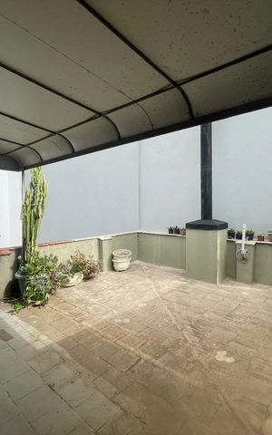 Casa à venda com 260m², 3 quartos e 1 vaga