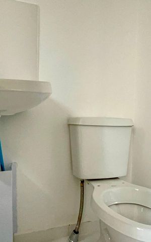 Studio à venda com 24m², 1 quarto e sem vaga Studio à venda com 24m², 1 quarto e sem vagaBanheiro