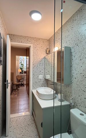 Apartamento à venda com 114m², 3 quartos e sem vaga Apartamento à venda com 114m², 3 quartos e sem vagaSuíte - banheiro