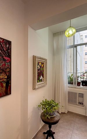 Apartamento à venda com 114m², 3 quartos e sem vaga Apartamento à venda com 114m², 3 quartos e sem vagaSala