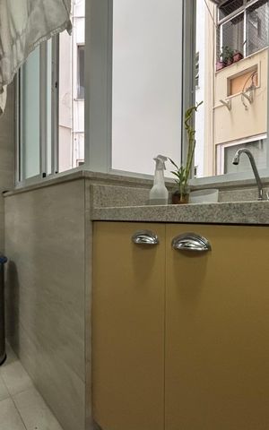 Apartamento à venda com 114m², 3 quartos e sem vaga Apartamento à venda com 114m², 3 quartos e sem vagaÁrea de serviço