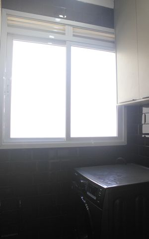Apartamento à venda com 59m², 2 quartos e 1 vagaCozinha com lavanderia