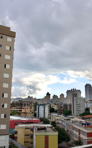 Apartamento para alugar com 79m², 3 quartos e 2 vagas Apartamento para alugar com 79m², 3 quartos e 2 vagasQuarto 1 - Vista Janela