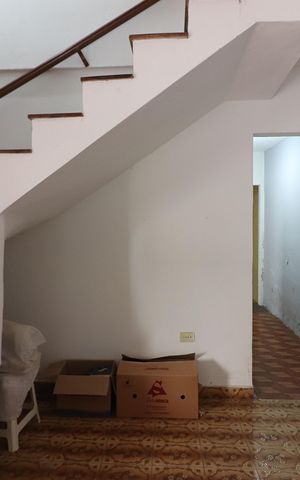 Casa à venda com 300m², 5 quartos e 2 vagasSala 2