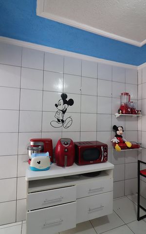 Casa à venda com 300m², 5 quartos e 2 vagasCozinha 