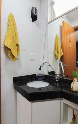Casa à venda com 174m², 3 quartos e 2 vagasLavabo