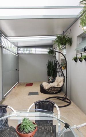 Casa à venda com 174m², 3 quartos e 2 vagasGaragem