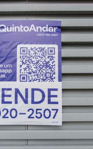 Casa à venda com 174m², 3 quartos e 2 vagasPlaquinha Instalada