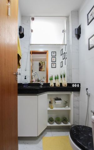 Casa à venda com 174m², 3 quartos e 2 vagasLavabo