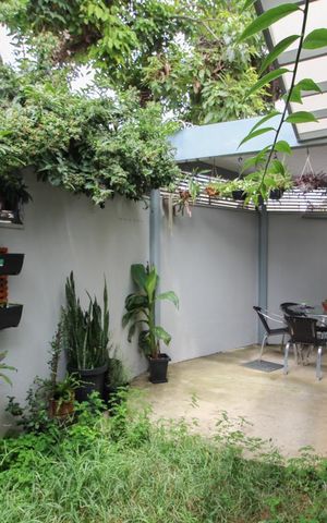 Casa à venda com 174m², 3 quartos e 2 vagasÁrea Privativa