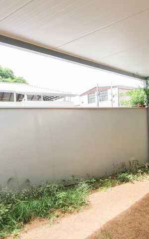 Casa à venda com 174m², 3 quartos e 2 vagasÁrea Privativa