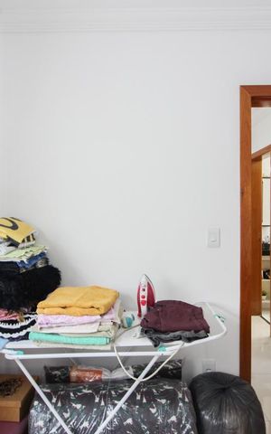 Casa à venda com 174m², 3 quartos e 2 vagasQuarto 2