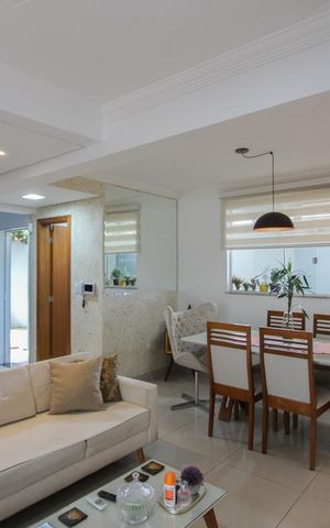 Casa à venda com 174m², 3 quartos e 2 vagasSala