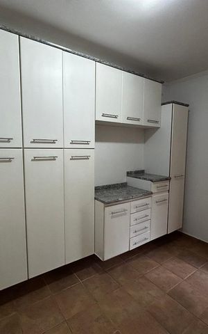 Casa de condomínio para alugar com 3000m², 6 quartos e 4 vagas Casa de condomínio para alugar com 3000m², 6 quartos e 4 vagasCozinha