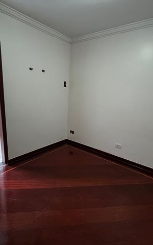 Casa de condomínio para alugar com 3000m², 6 quartos e 4 vagas Casa de condomínio para alugar com 3000m², 6 quartos e 4 vagasQuarto