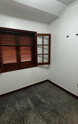 Casa de condomínio para alugar com 3000m², 6 quartos e 4 vagas Casa de condomínio para alugar com 3000m², 6 quartos e 4 vagasQuarto