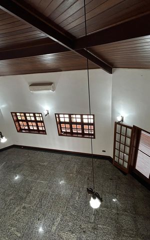 Casa de condomínio para alugar com 3000m², 6 quartos e 4 vagas Casa de condomínio para alugar com 3000m², 6 quartos e 4 vagasSala