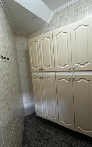 Casa de condomínio para alugar com 3000m², 6 quartos e 4 vagas Casa de condomínio para alugar com 3000m², 6 quartos e 4 vagasÁrea serviço