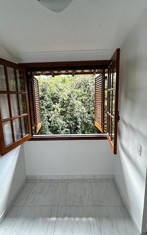 Casa de condomínio para alugar com 3000m², 6 quartos e 4 vagas Casa de condomínio para alugar com 3000m², 6 quartos e 4 vagasCorredor