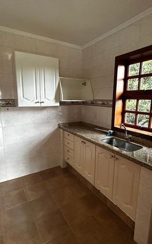 Casa de condomínio para alugar com 3000m², 6 quartos e 4 vagas Casa de condomínio para alugar com 3000m², 6 quartos e 4 vagasCozinha