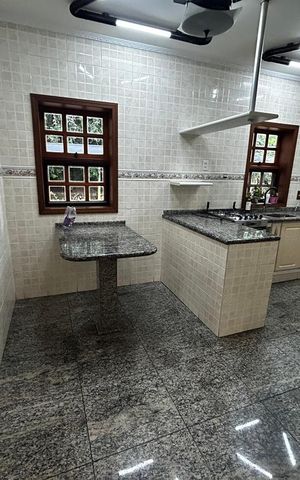 Casa de condomínio para alugar com 3000m², 6 quartos e 4 vagas Casa de condomínio para alugar com 3000m², 6 quartos e 4 vagasCozinha