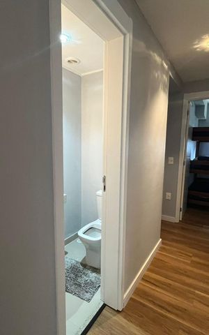 Apartamento à venda com 106m², 4 quartos e 2 vagas Apartamento à venda com 106m², 4 quartos e 2 vagasCorredor