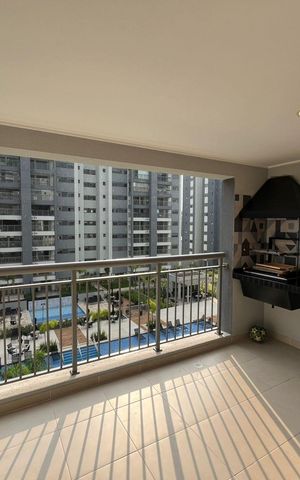 Apartamento à venda com 106m², 4 quartos e 2 vagas Apartamento à venda com 106m², 4 quartos e 2 vagasVaranda