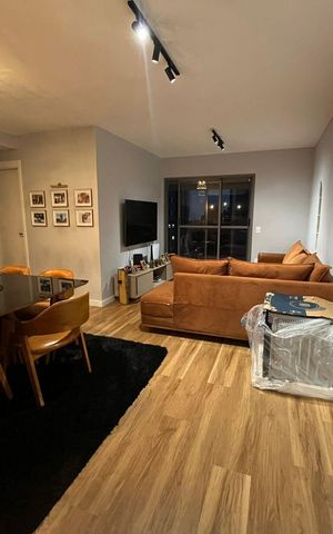Apartamento à venda com 106m², 4 quartos e 2 vagas Apartamento à venda com 106m², 4 quartos e 2 vagasSala