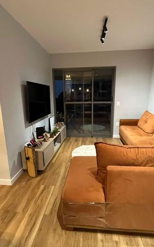 Apartamento à venda com 106m², 4 quartos e 2 vagas Apartamento à venda com 106m², 4 quartos e 2 vagasSala