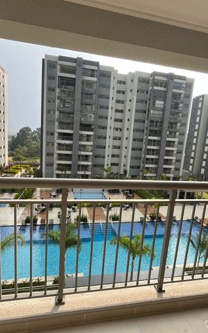 Apartamento à venda com 106m², 4 quartos e 2 vagas Apartamento à venda com 106m², 4 quartos e 2 vagasVaranda