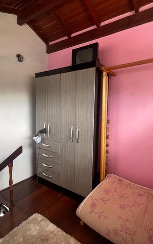 Casa à venda com 215m², 3 quartos e 2 vagas Casa à venda com 215m², 3 quartos e 2 vagasQuarto 3