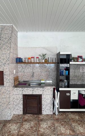 Casa à venda com 215m², 3 quartos e 2 vagas Casa à venda com 215m², 3 quartos e 2 vagasÁrea comum