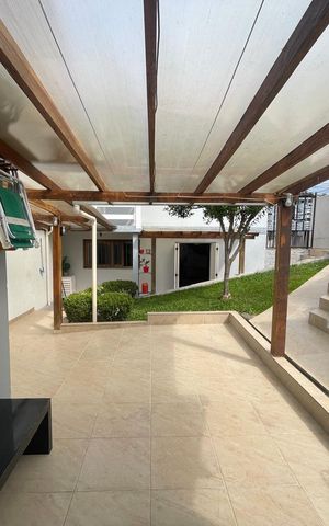 Casa à venda com 215m², 3 quartos e 2 vagas Casa à venda com 215m², 3 quartos e 2 vagasÁrea comum