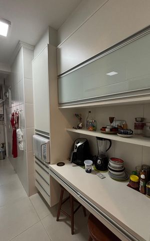 Apartamento à venda com 77m², 3 quartos e 2 vagas Apartamento à venda com 77m², 3 quartos e 2 vagasCozinha
