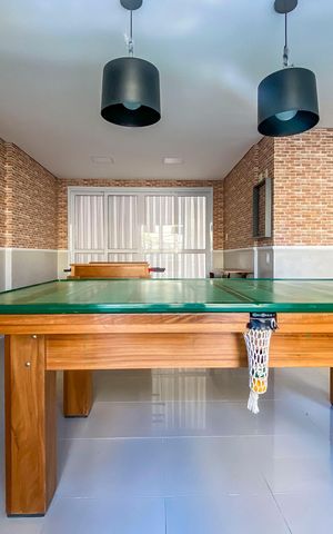 Apartamento à venda com 77m², 3 quartos e 2 vagas Apartamento à venda com 77m², 3 quartos e 2 vagasSalão de jogos