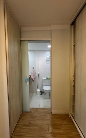 Apartamento à venda com 77m², 3 quartos e 2 vagas Apartamento à venda com 77m², 3 quartos e 2 vagasSuite Closet