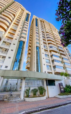Apartamento à venda com 77m², 3 quartos e 2 vagas Apartamento à venda com 77m², 3 quartos e 2 vagasFachada