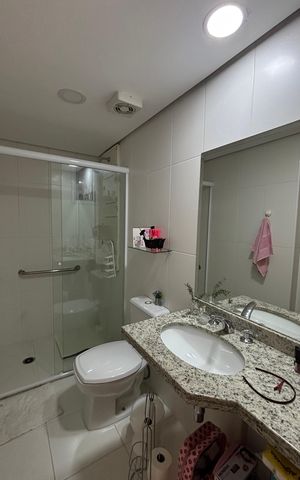 Apartamento à venda com 77m², 3 quartos e 2 vagas Apartamento à venda com 77m², 3 quartos e 2 vagasBanheiro