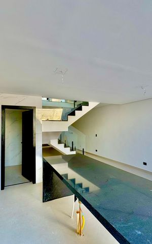 Casa à venda com 210m², 3 quartos e 4 vagas Casa à venda com 210m², 3 quartos e 4 vagasEspaço Gourmet
