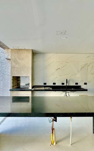 Casa à venda com 210m², 3 quartos e 4 vagas Casa à venda com 210m², 3 quartos e 4 vagasChurrasqueira