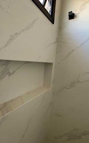 Casa à venda com 210m², 3 quartos e 4 vagas Casa à venda com 210m², 3 quartos e 4 vagasBanheiro 1