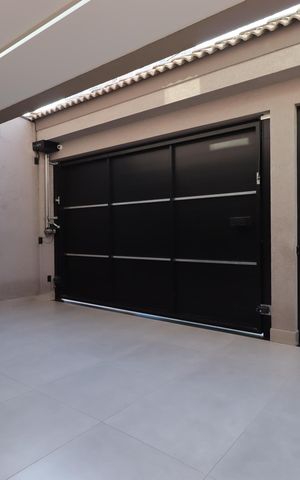 Casa à venda com 180m², 3 quartos e 3 vagasGaragem