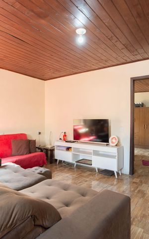 Casa à venda com 232m², 3 quartos e 10 vagas