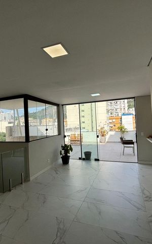 Apartamento à venda com 240m², 3 quartos e sem vaga Apartamento à venda com 240m², 3 quartos e sem vagaÁrea externa
