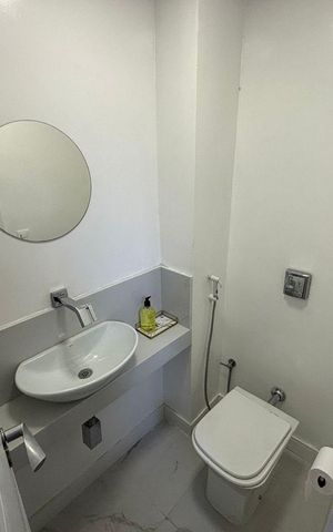 Apartamento à venda com 240m², 3 quartos e sem vaga Apartamento à venda com 240m², 3 quartos e sem vagaBanheiro