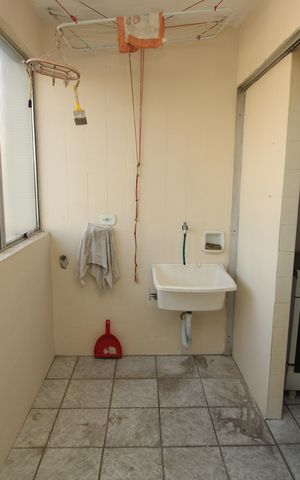 Apartamento à venda com 105m², 3 quartos e 1 vagaÁrea de Serviço