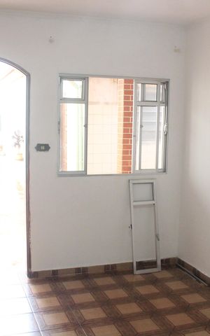Casa à venda com 210m², 2 quartos e 3 vagasSala