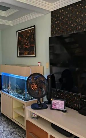 Casa de condomínio para alugar com 90m², 3 quartos e 1 vagaSala