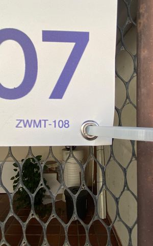 Casa à venda com 140m², 4 quartos e 2 vagasPlaquinha ZWMT-108
