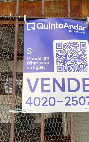Casa à venda com 140m², 4 quartos e 2 vagasPlaquinha